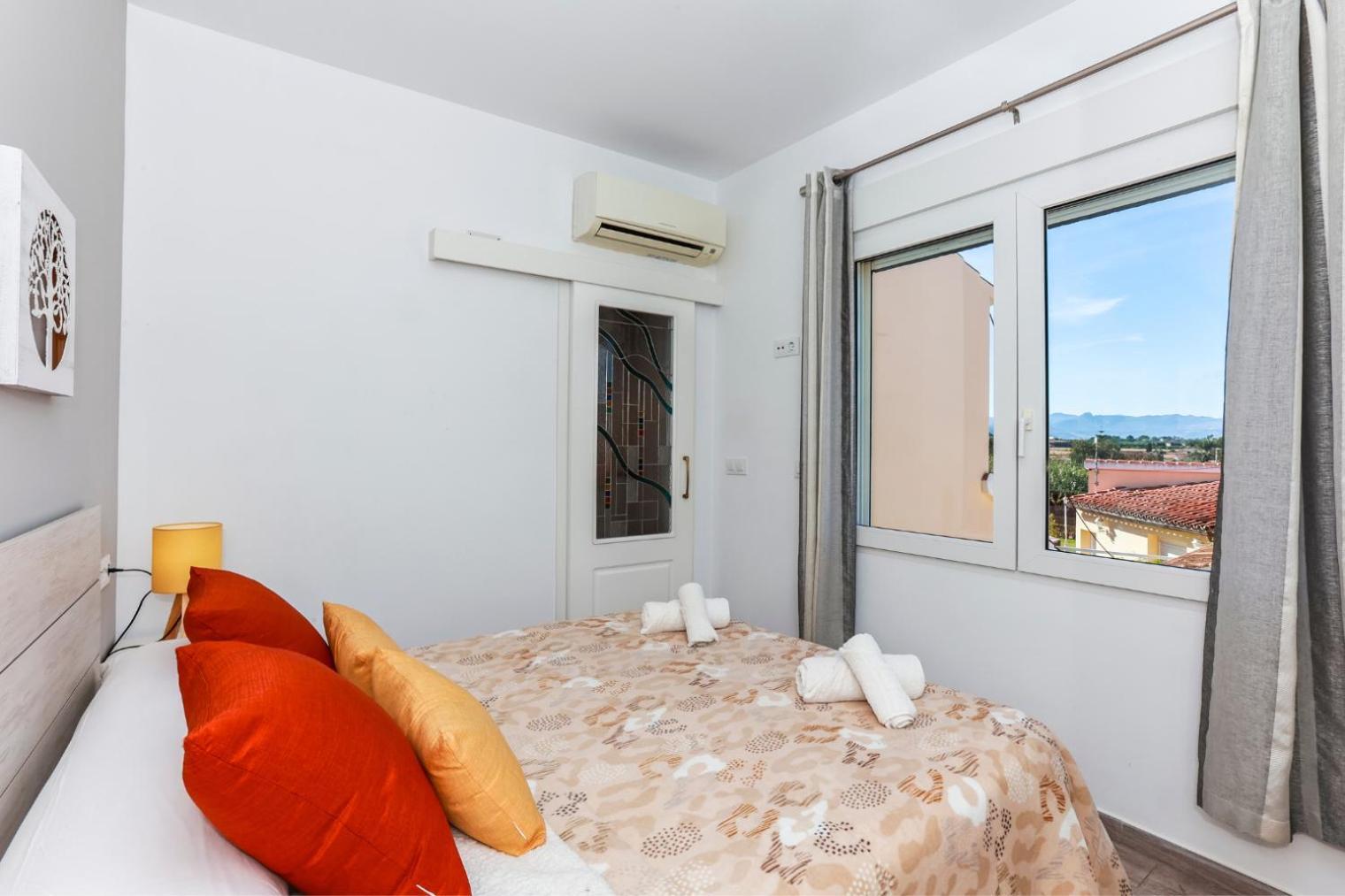 Apartamento Buganvilla Premium Beach And Mountain Denia Eksteriør bilde